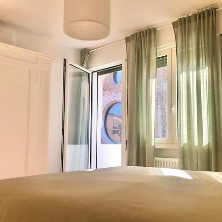 Apartment Place Via Roma